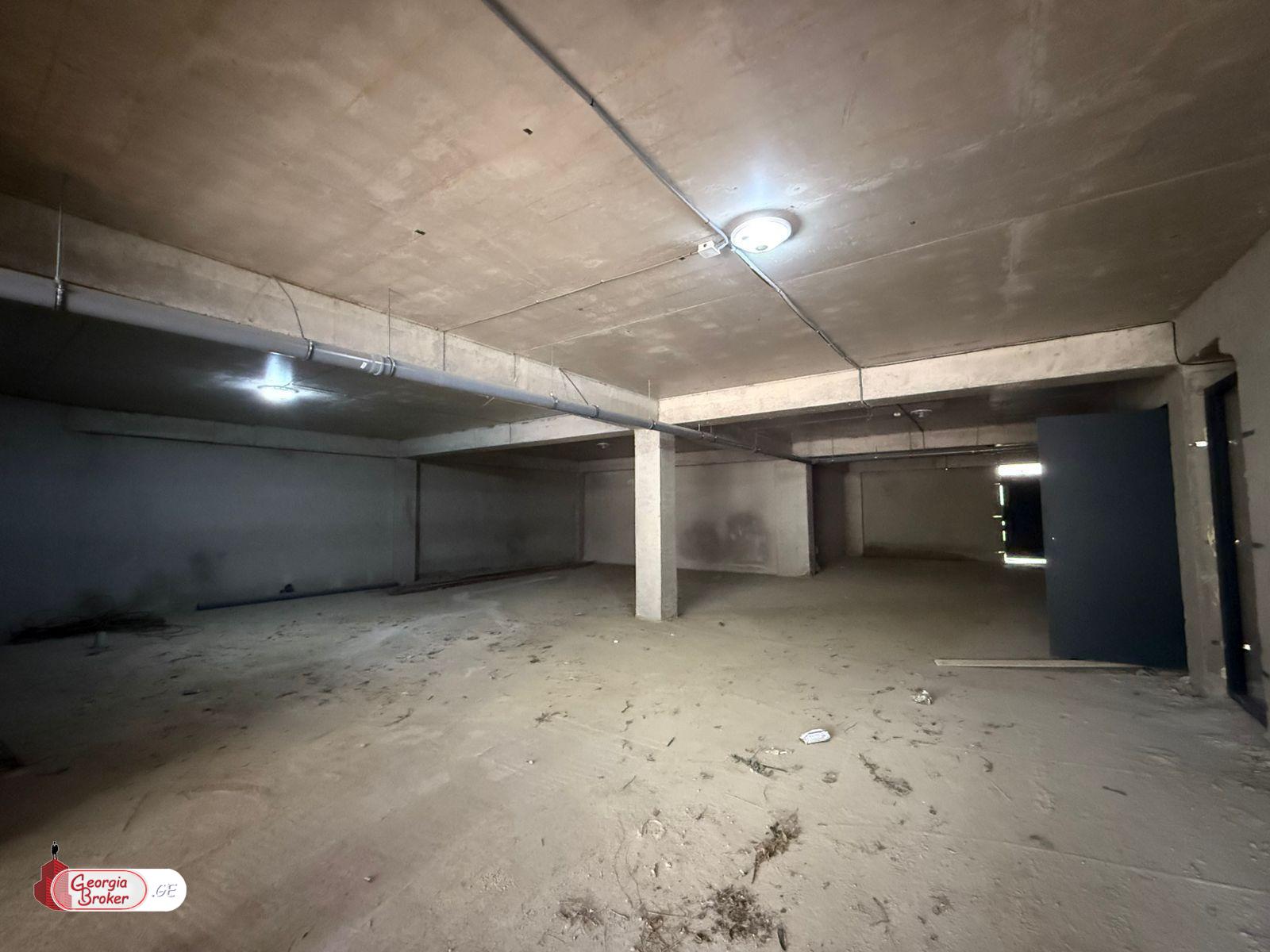 იყიდება ახალი აშენებული 4 ოთახიანი ბინა